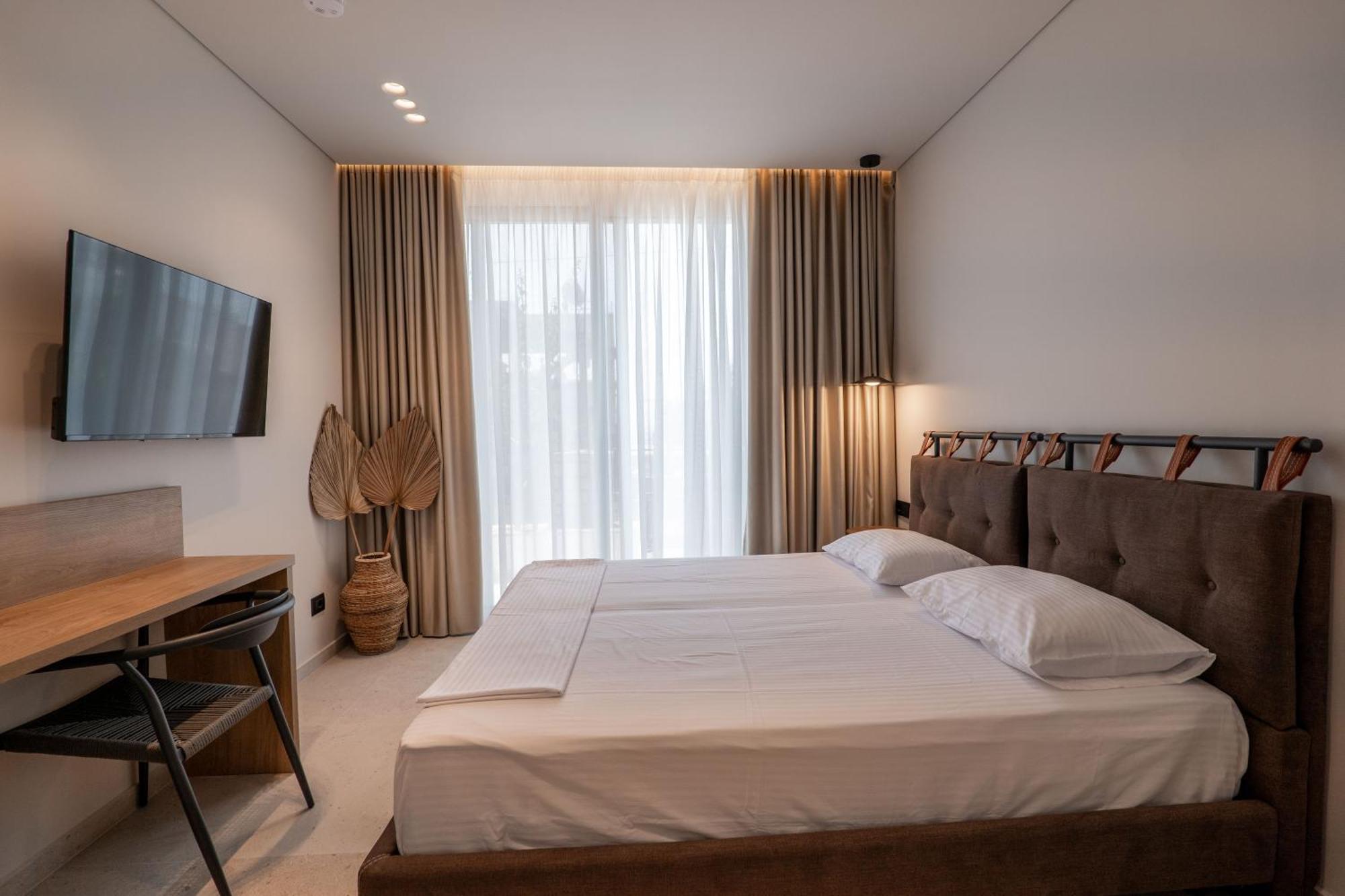 Kamara Rooms Sarandë Eksteriør bilde