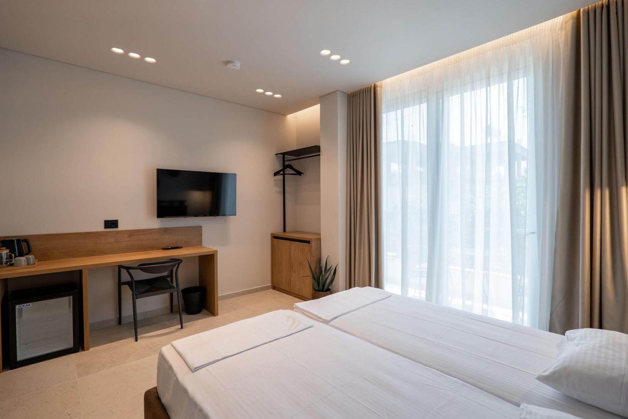 Kamara Rooms Sarandë Eksteriør bilde